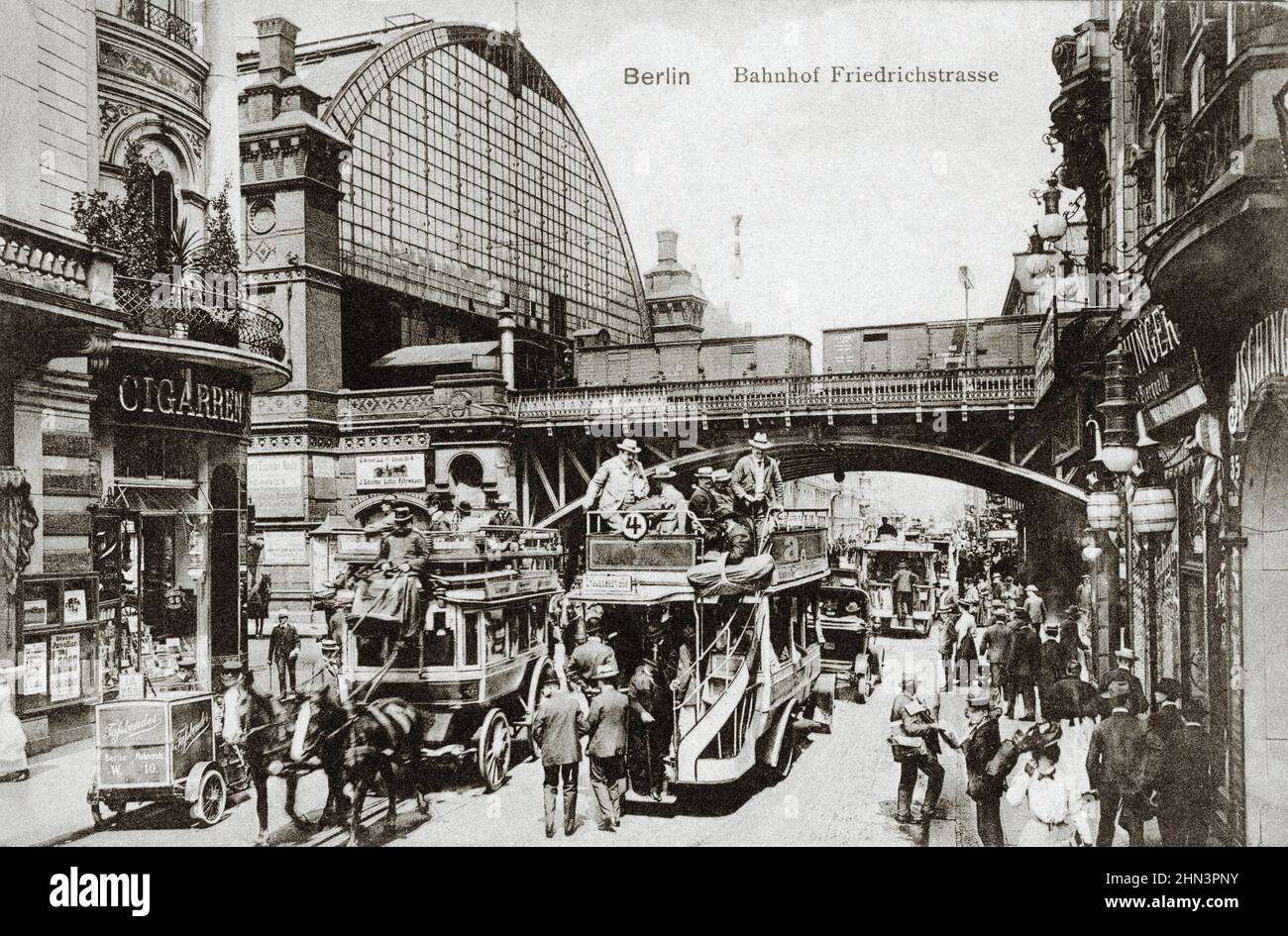 Vintage postcard of Bahnhof Berlin Friedrichstraße (Berlin Friedrichstrasse railway station). Early 20th century Stock Photo
