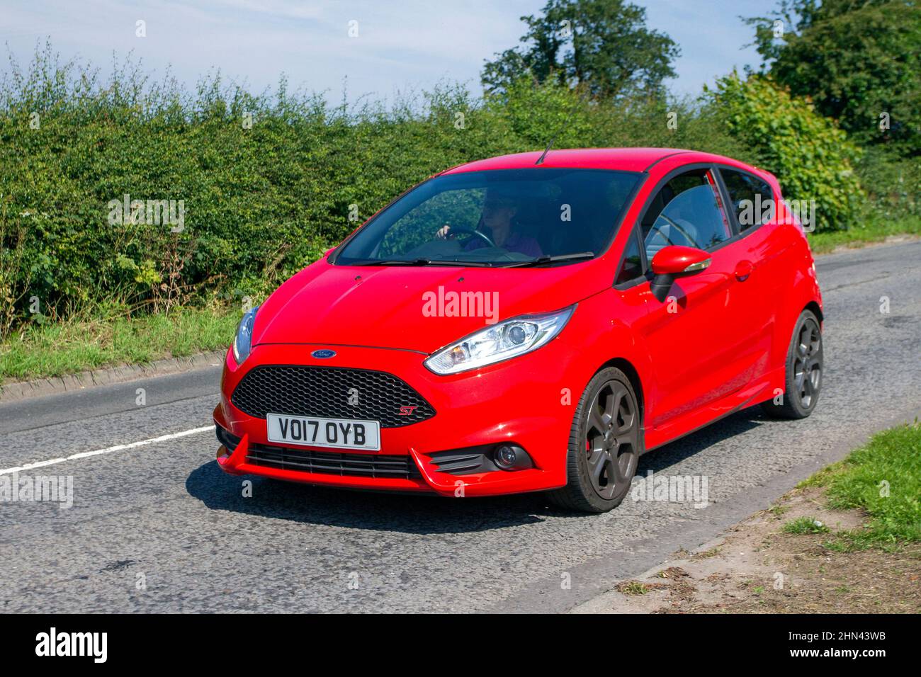 Red ford fiesta st hi-res stock photography and images - Alamy