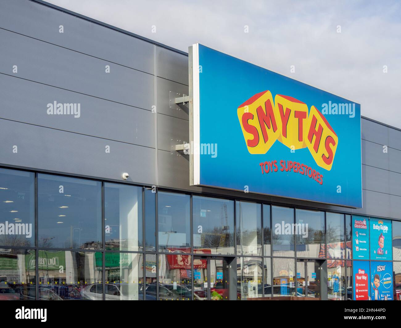 Smyths Toys - Merry Hill