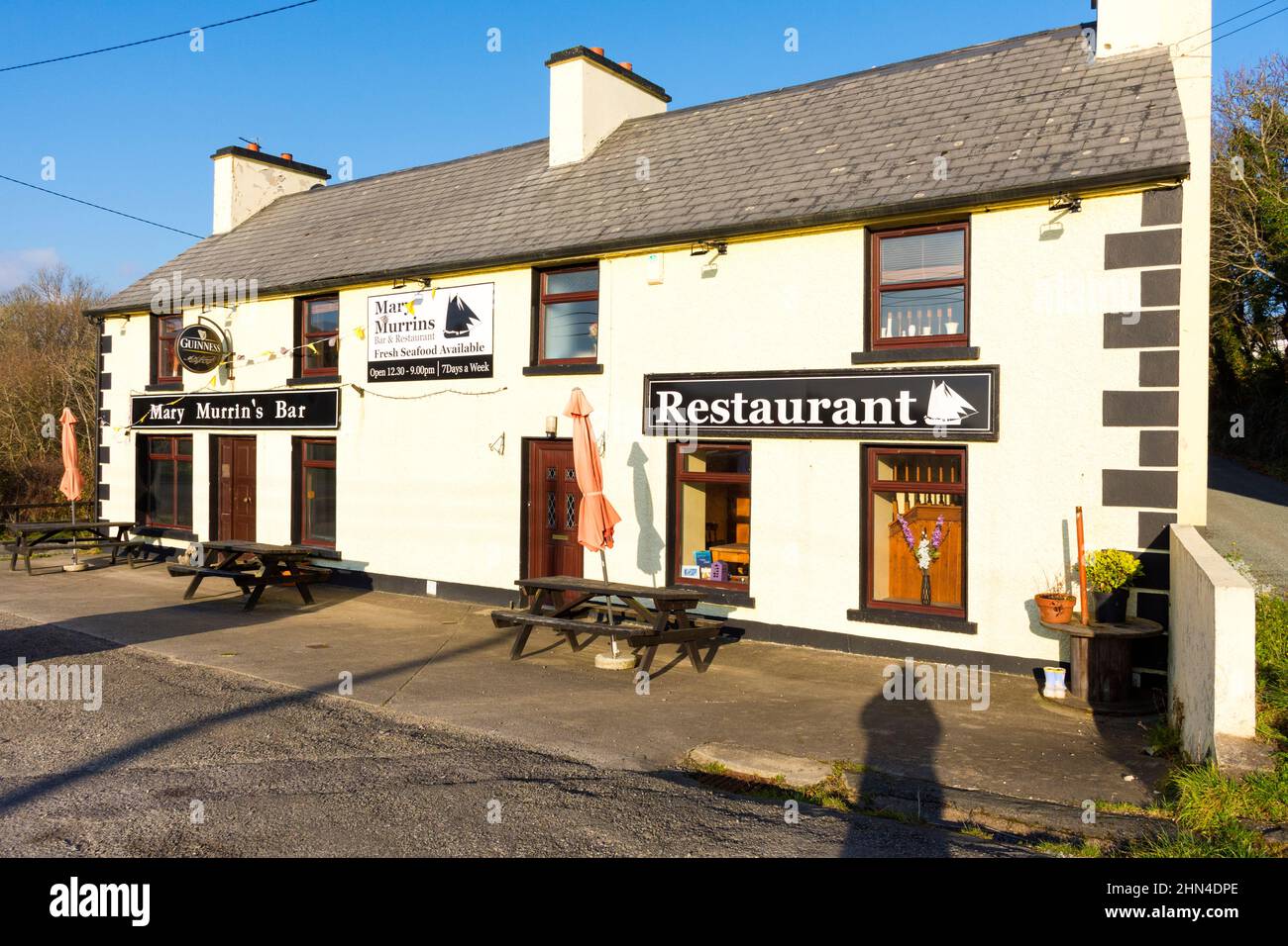 Mary Murrin's Bar and restaurant. Bruckless, County Donegal, Ireland Stock Photo