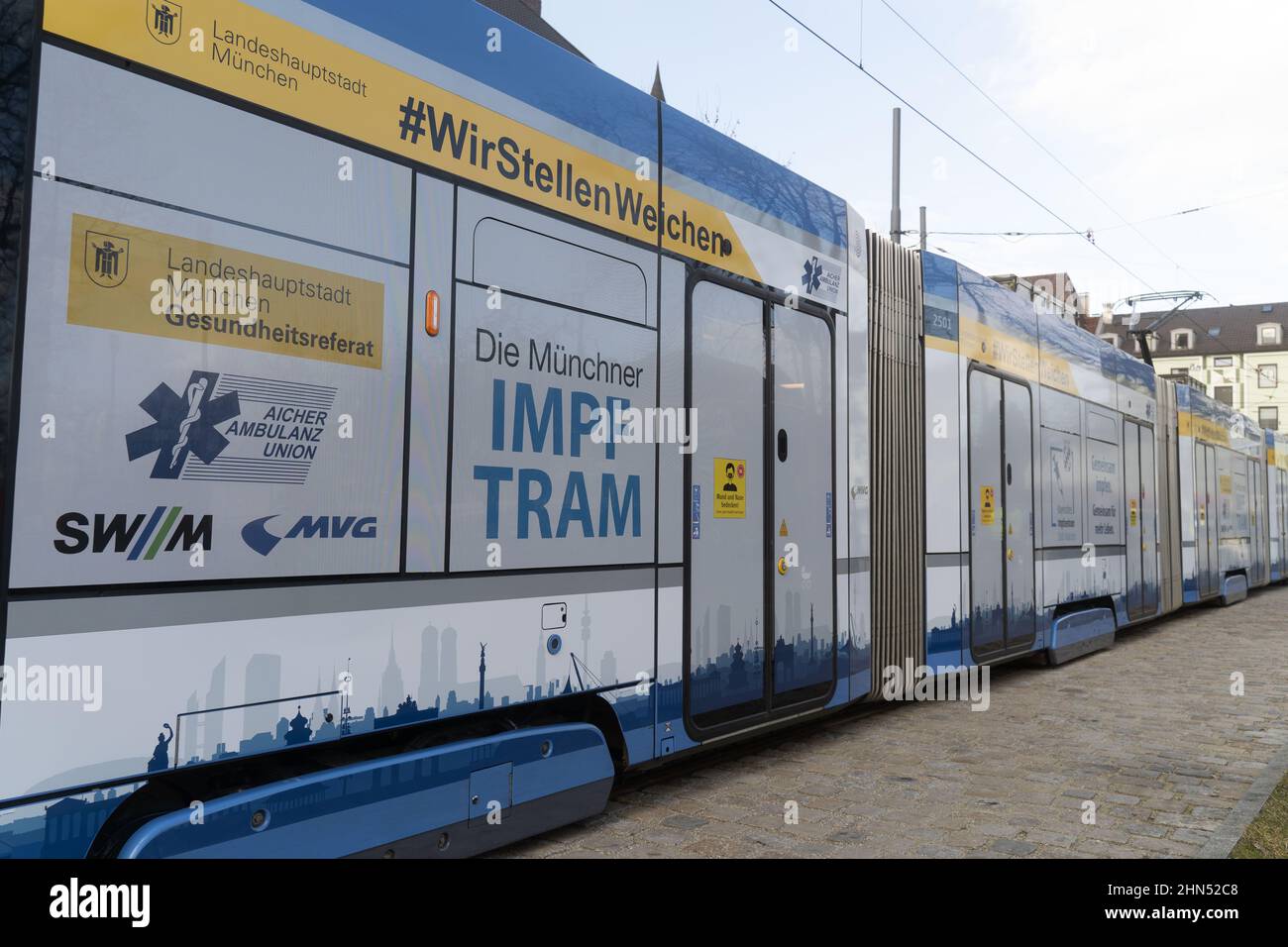 Munich, Germany. 14th Feb, 2022. On February 14, 2022, the vaccination tram was presented in Munich. Participants were: Minister of State Klaus Holetschek, Mayor Verena Dietel, Oliver Kahn and Beatrix Zurek. (Photo by Alexander Pohl/Sipa USA) Credit: Sipa USA/Alamy Live News Stock Photo