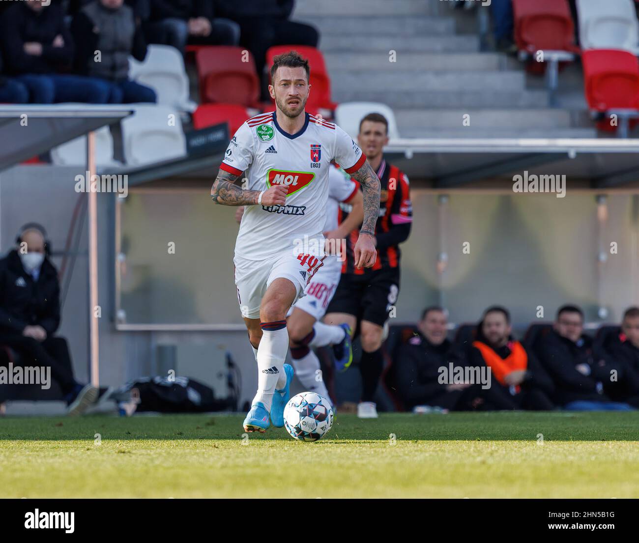 Ferencvarosi TC V Budapest Honved - Hungarian Football Cup 2-1 Editorial  Image - Image of sportsman, kupa: 85988835