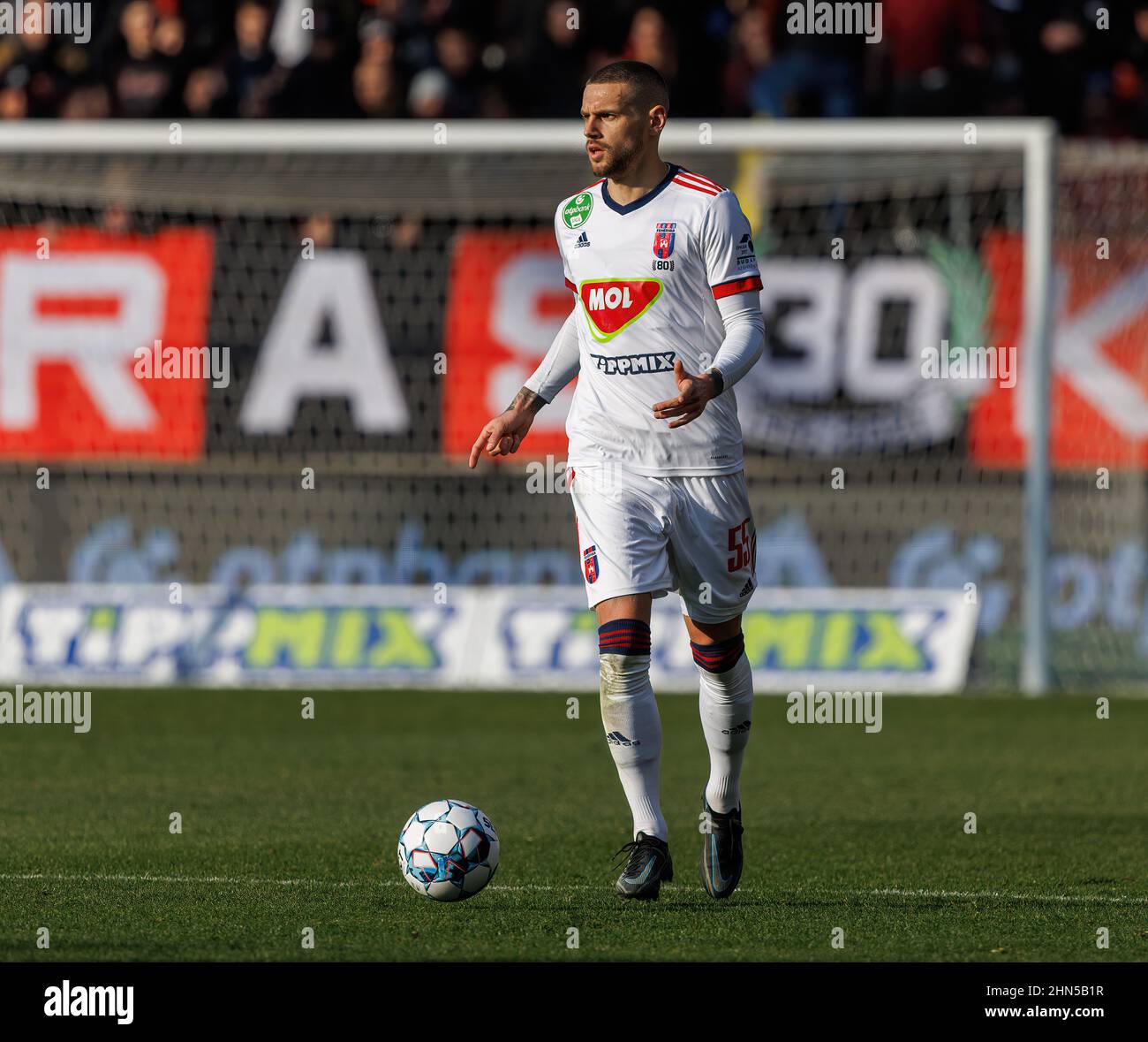 Ferencvarosi TC V Budapest Honved - Hungarian Football Cup 2-1 Editorial  Image - Image of sportsman, kupa: 85988835