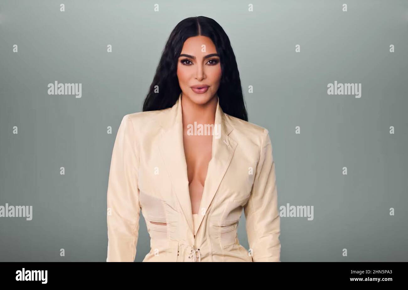 Vlek Aanbod Aap USA. Kim Kardashian in a scene from the (C)Hulu new reality show: The  Kardashians (2022) . Ref: LMK110-J7861-110222 Supplied by LMKMEDIA.  Editorial Only. Landmark Media is not the copyright owner of these
