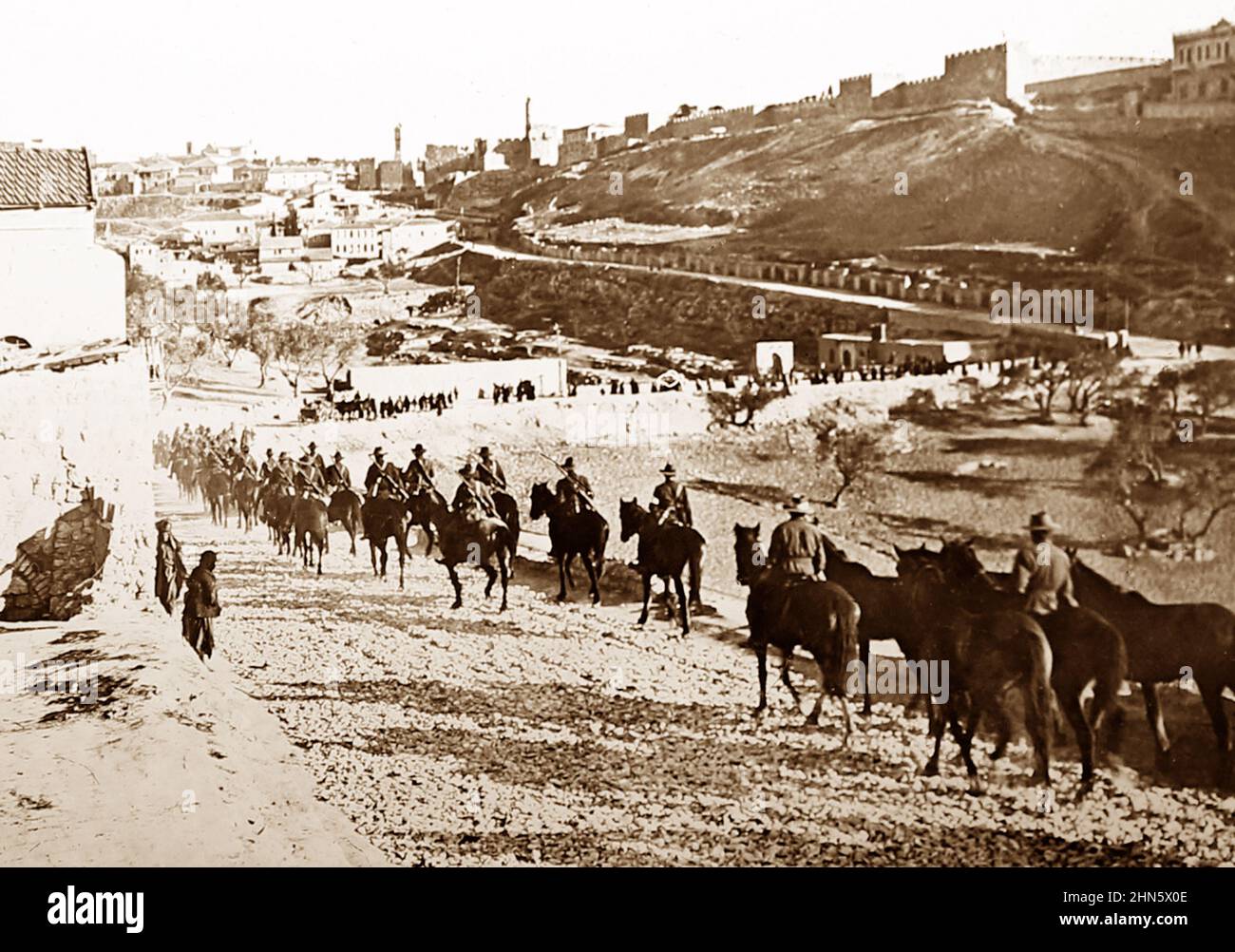 6x4" reprint photo 1 Australian Cavalry Enter Jerusalem World War 1 