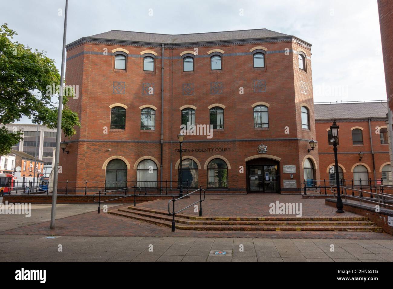 Kingston-upon-Hull Combined Court Centre, Grimsby, North East Lincolnshire, UK. Stock Photo