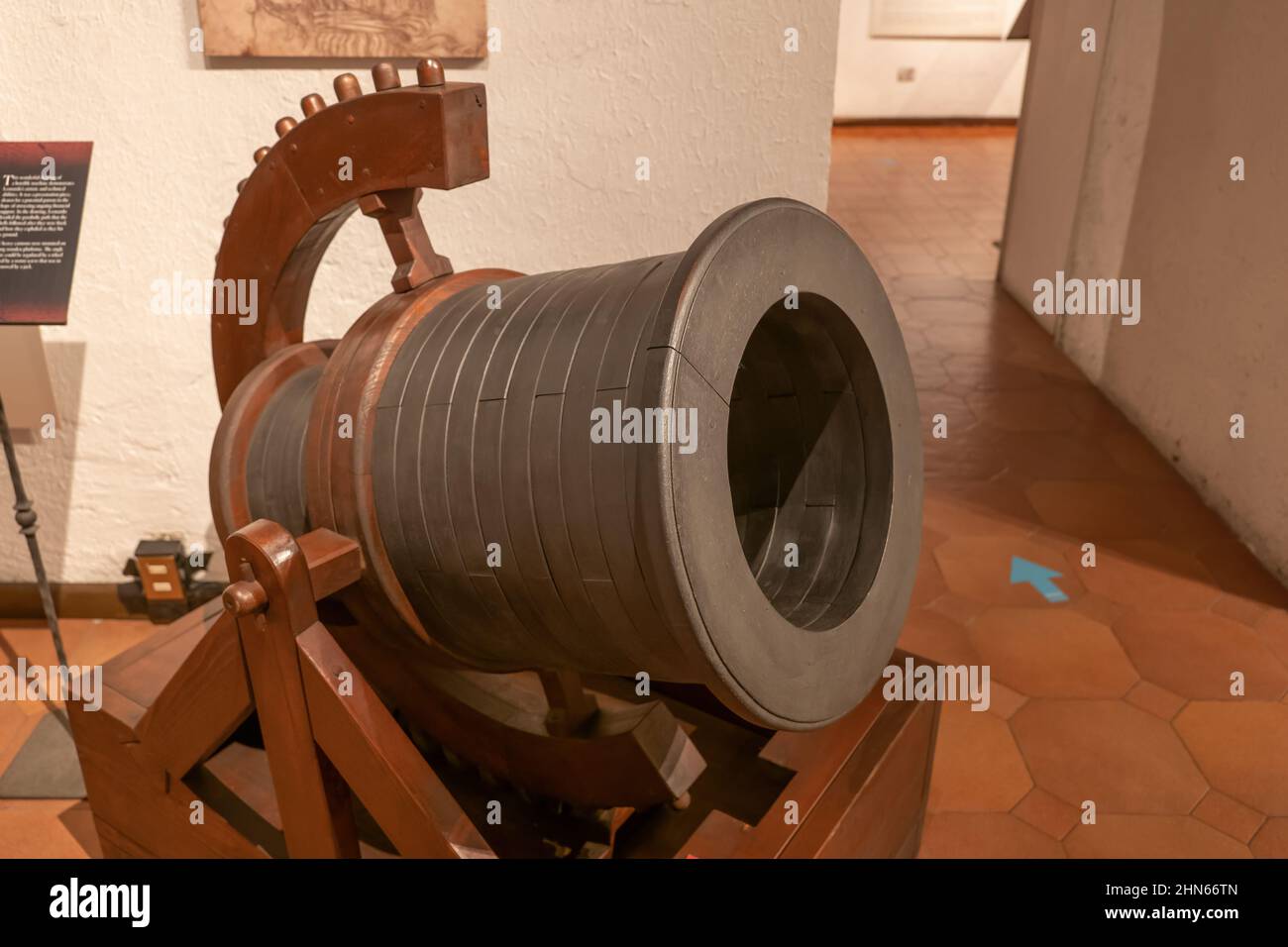 Heavy cannon with angle of fire regulated by a wheel, based on Leonardo’s drawing, Museum Leonardo Da Vinci in Rome, Italy. Stock Photo