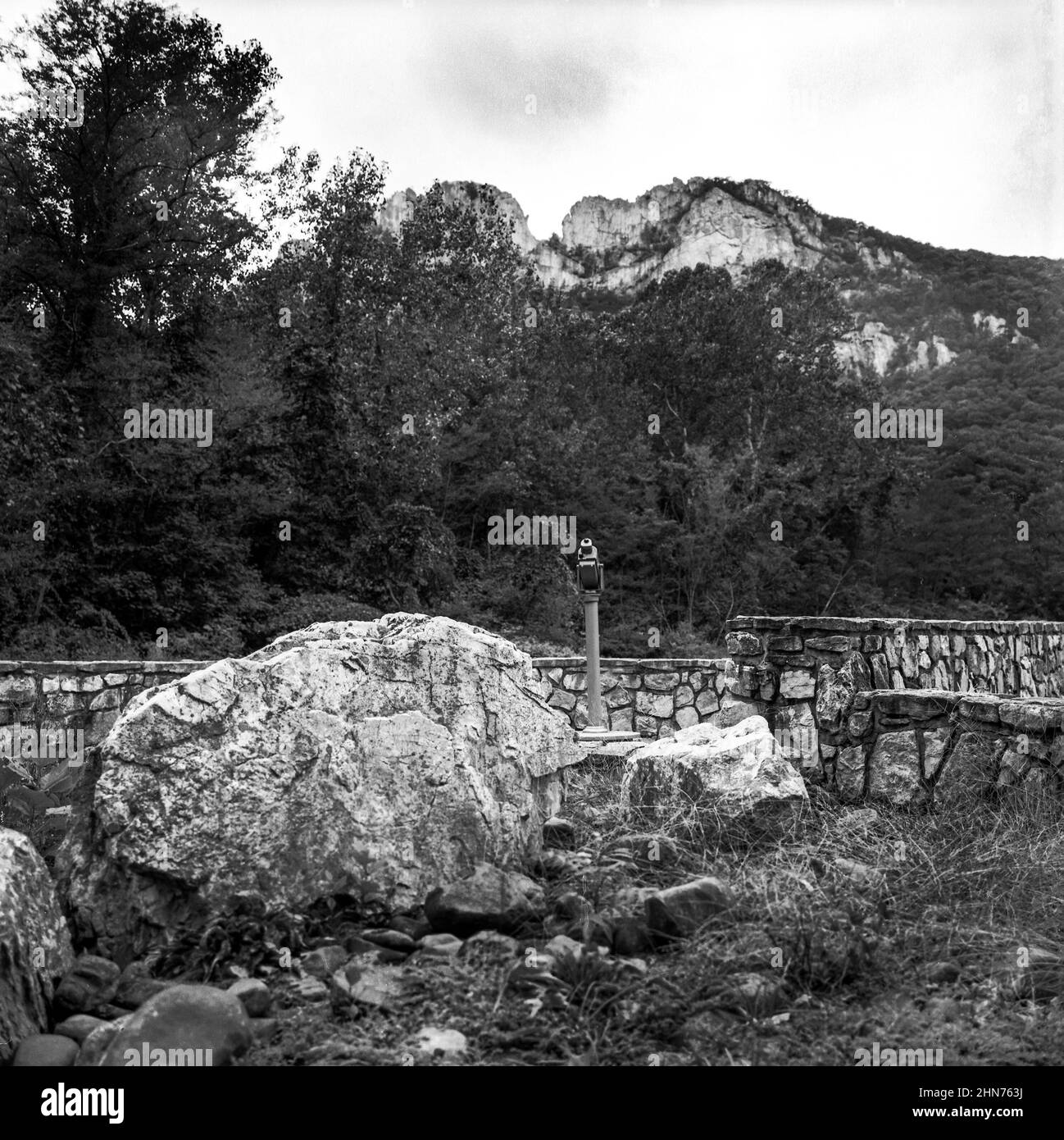 Area for views of seneca rocks hi-res stock photography and images - Alamy