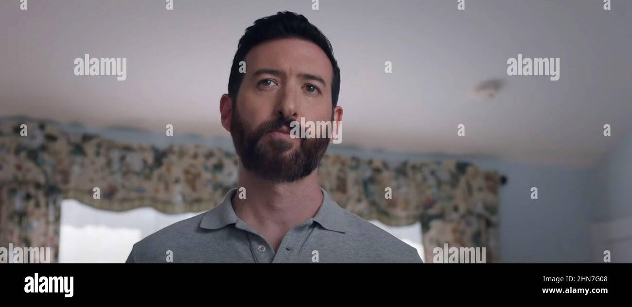 GIVE OR TAKE, Jamie Effros, 2020. © Breaking Glass Pictures / Courtesy