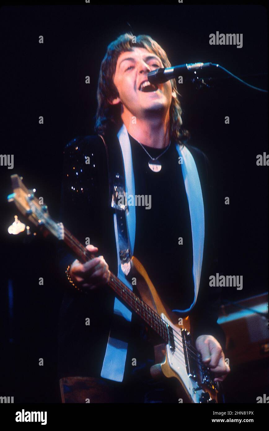 INGLEWOOD, CA JUNE 21 English singer, songwriter, musician and