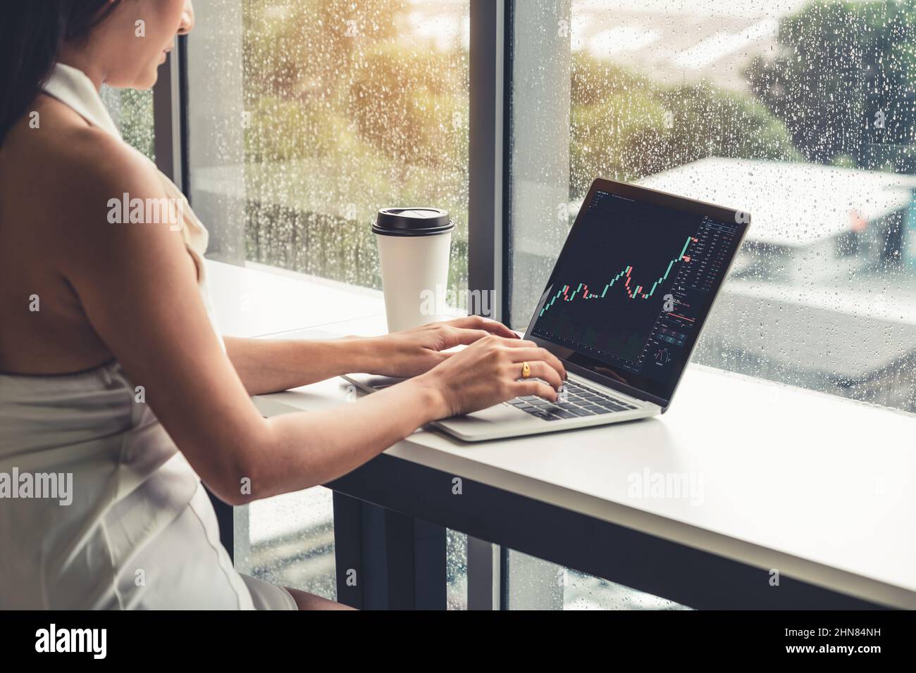 Stock market data chart analysis by ingenious computer software 