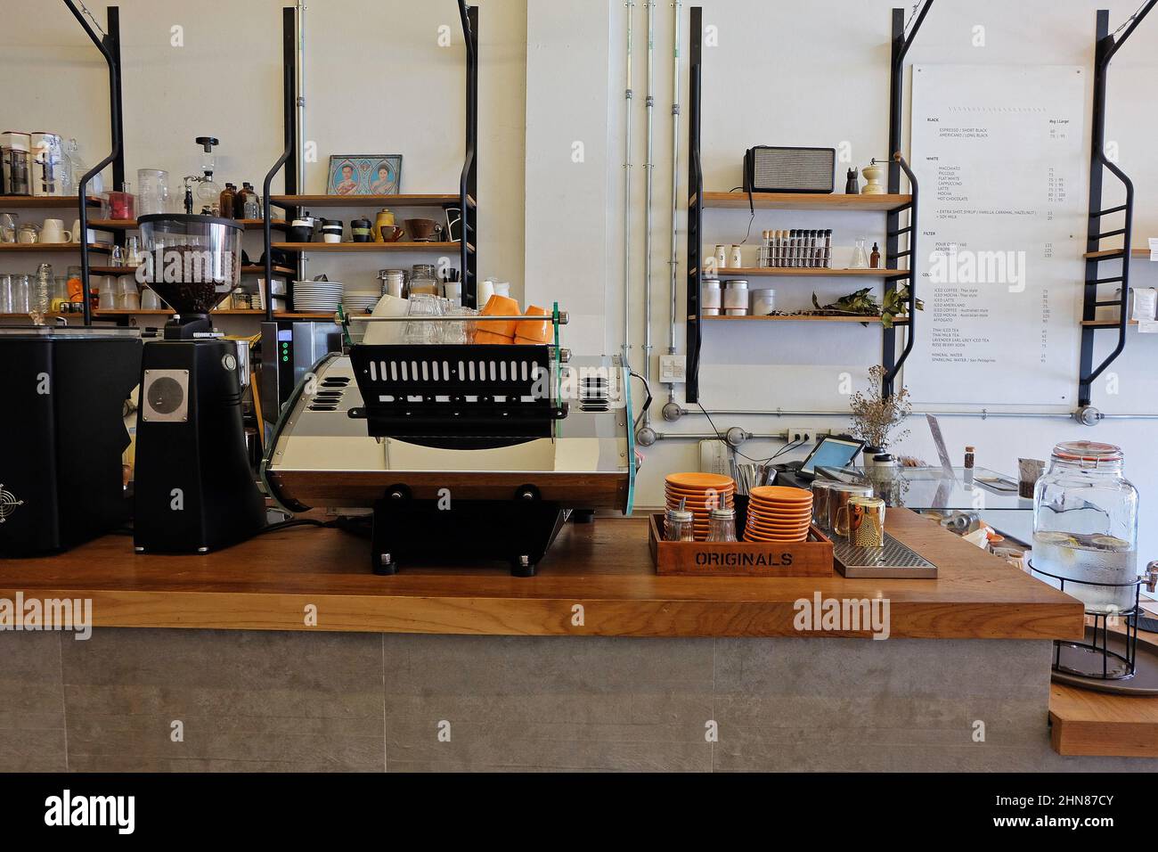 Interior counter design and bar decoration of Specialty coffee cafe ...