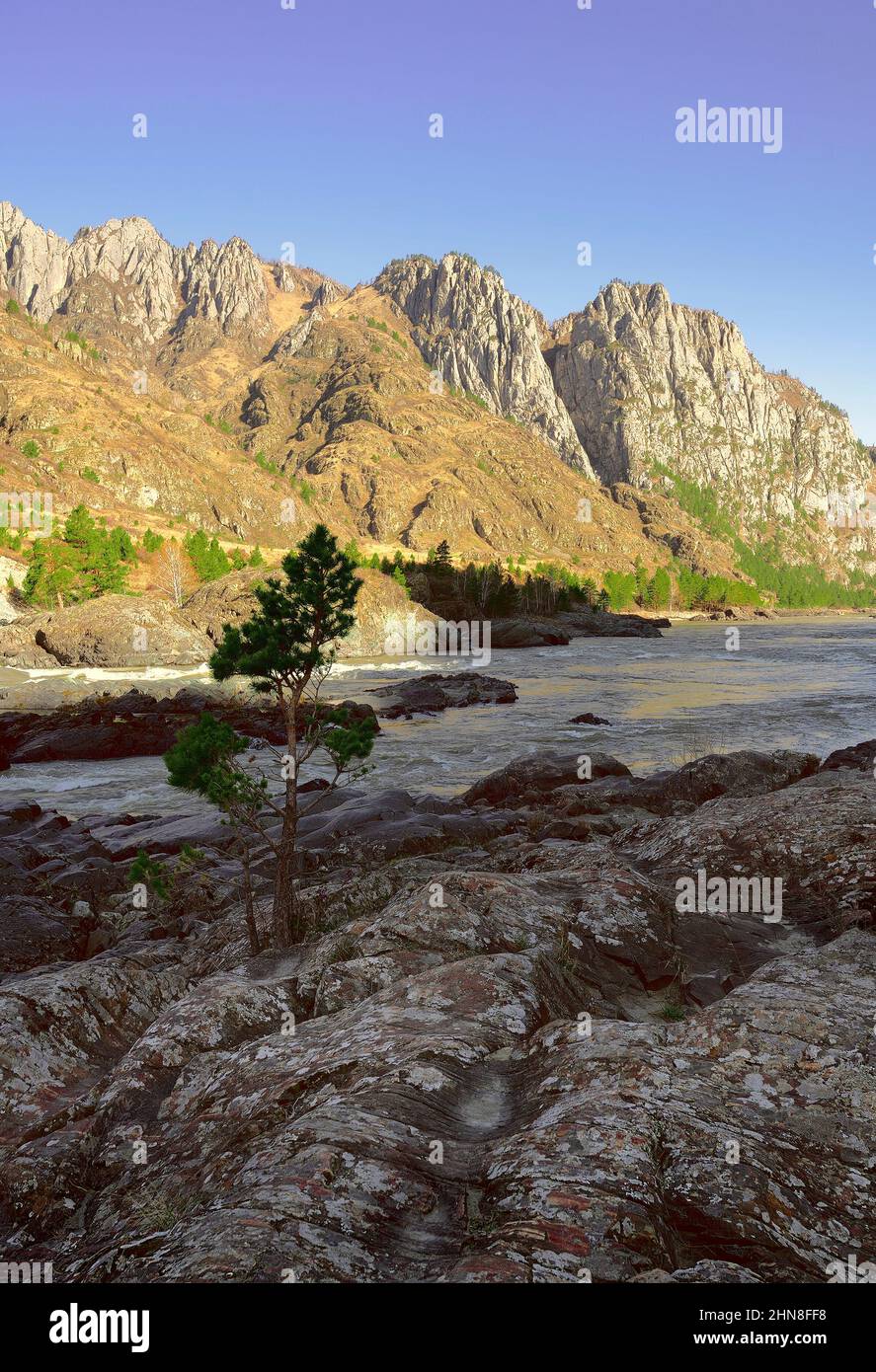 Large Sharp Rocks River Sharp rocks river hi-res stock photography and images - Alamy