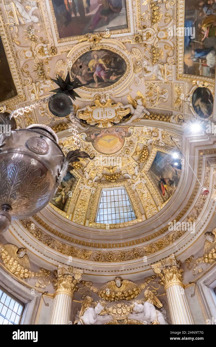 Cathedral of Santa Maria Assunta church, Interior, Urbino, Marche ...