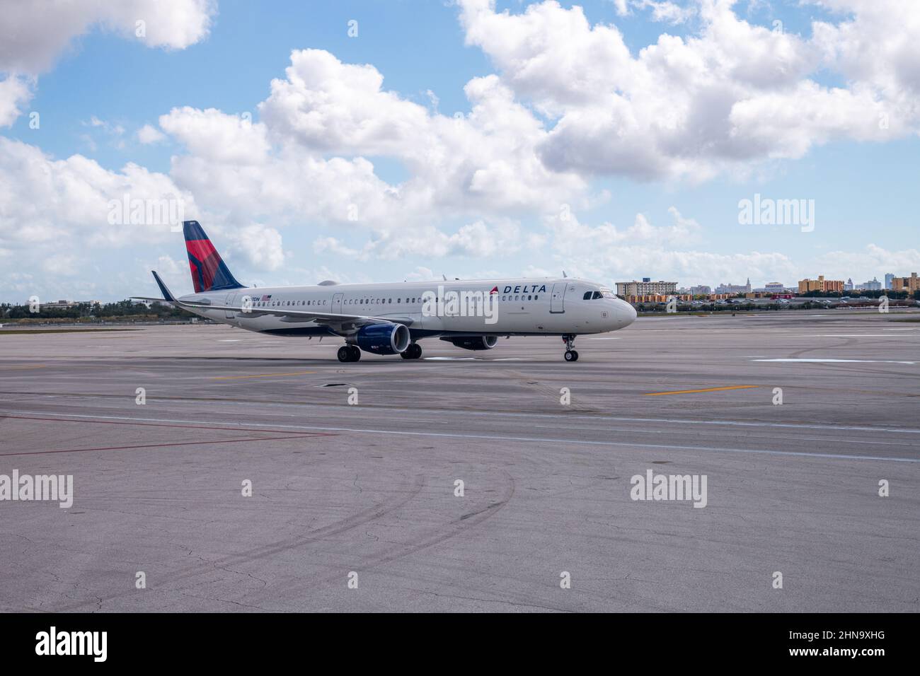 A Delta Airlines Airbus A321-211 jet aircraft waiting on the runway tarmac at Miami International Airport in Miami, Florida, USA. Stock Photo