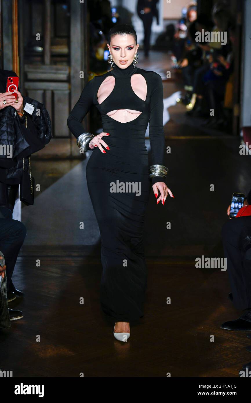 New York, USA. 14th Feb, 2022. Actress Julia Fox walks on the runway at