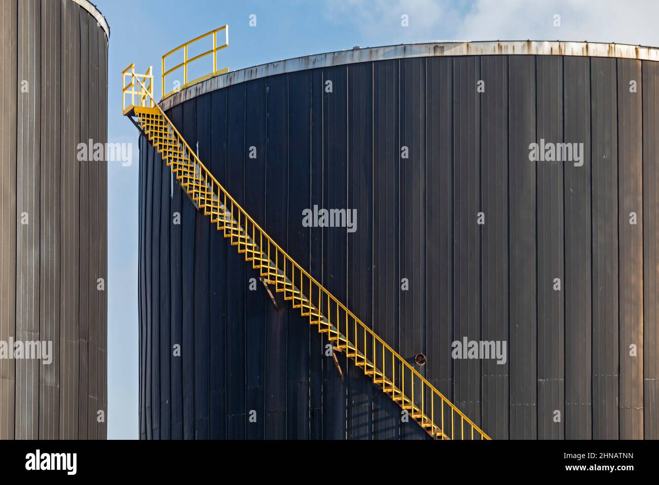 River Rouge, Michigan - Oil storage tanks at Shell Oil Products. Stock Photo