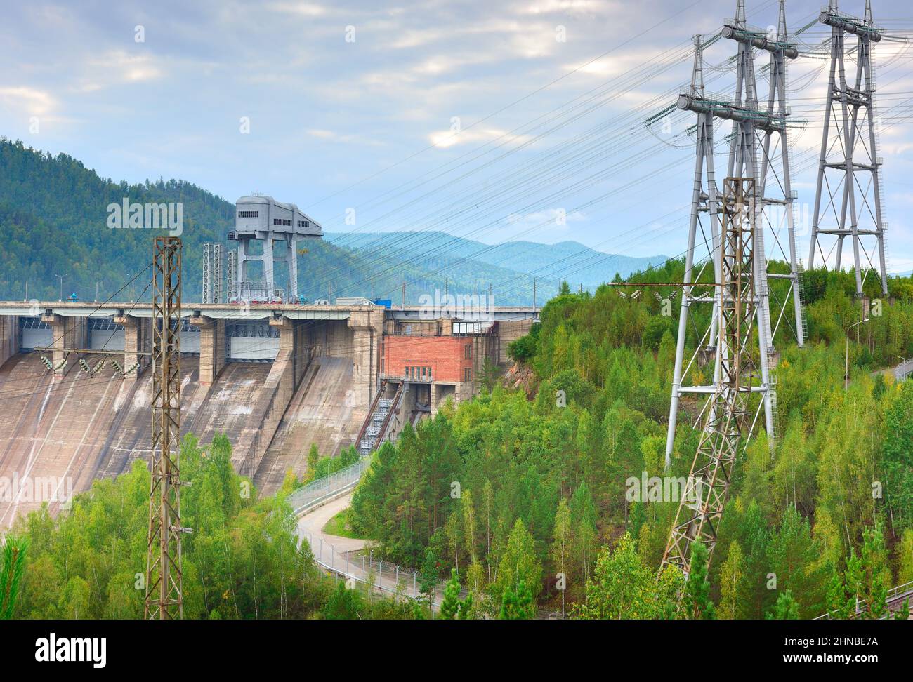 Access technological road to the largest power plant on the Yenisei