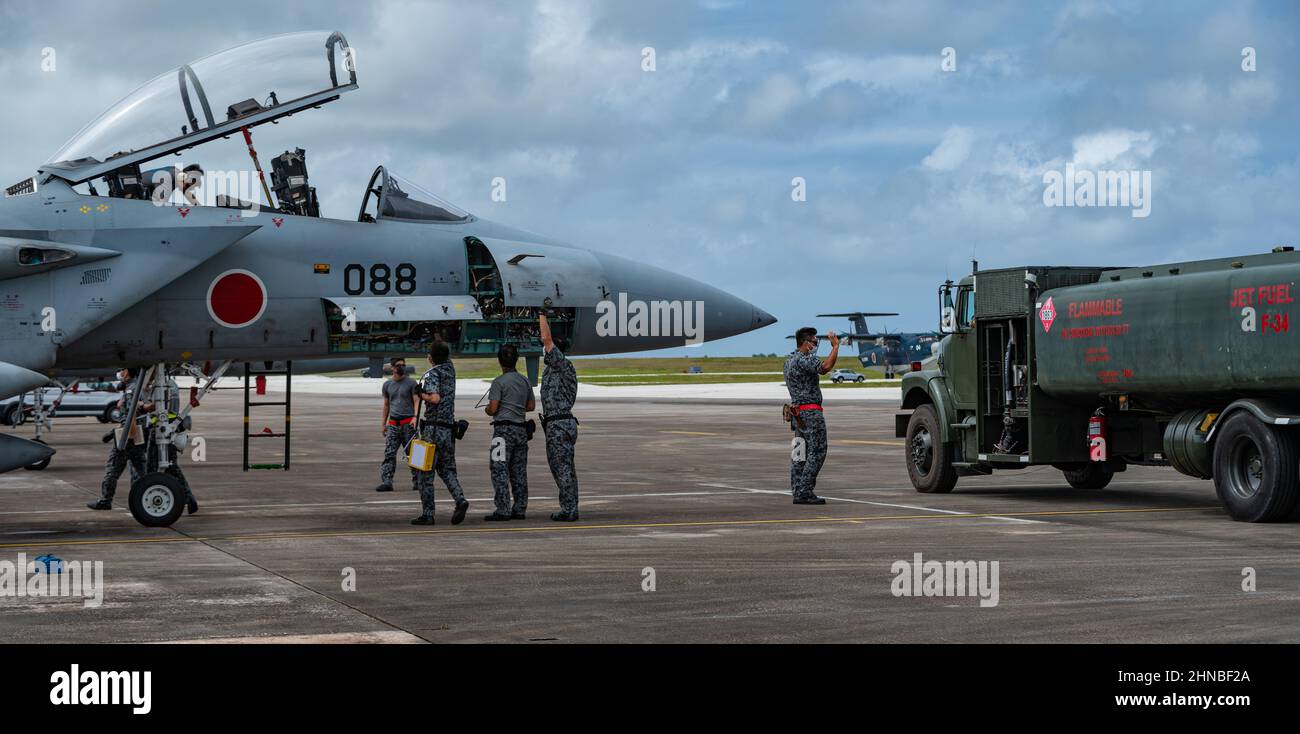 R 11 fuel truck hi-res stock photography and images - Alamy