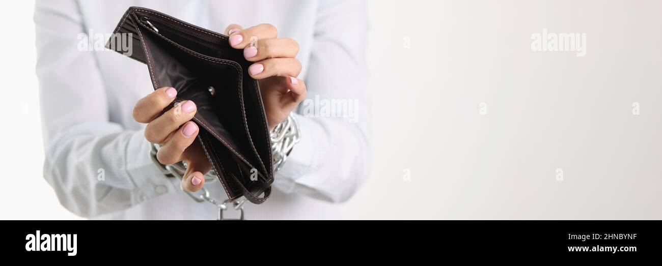 Man hand open an empty wallet with copy space Stock Photo - Alamy