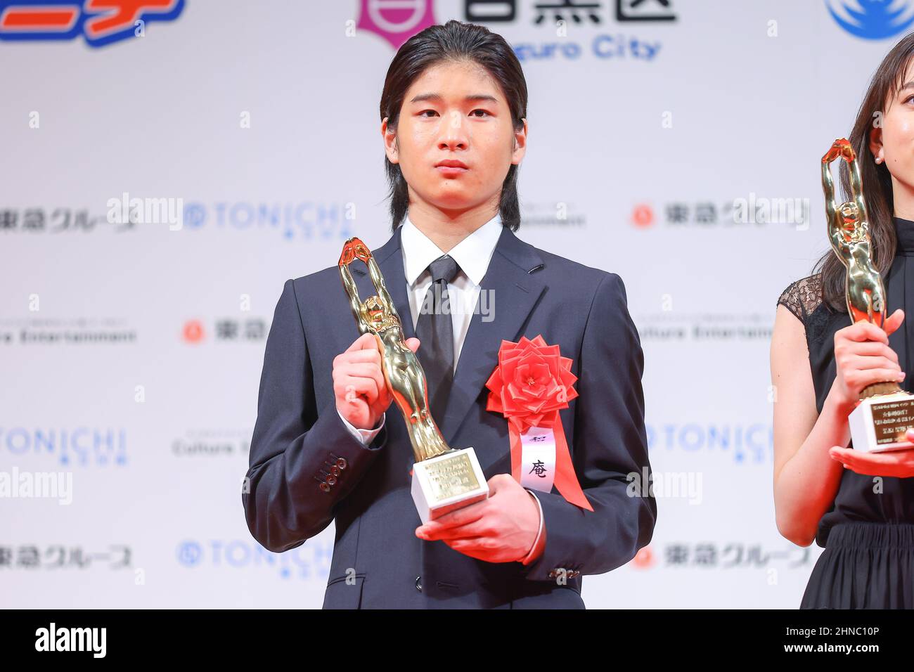 MAINICHI FILM 76TH AWARDS is held. A Japanese actor, Iori Wada, wins