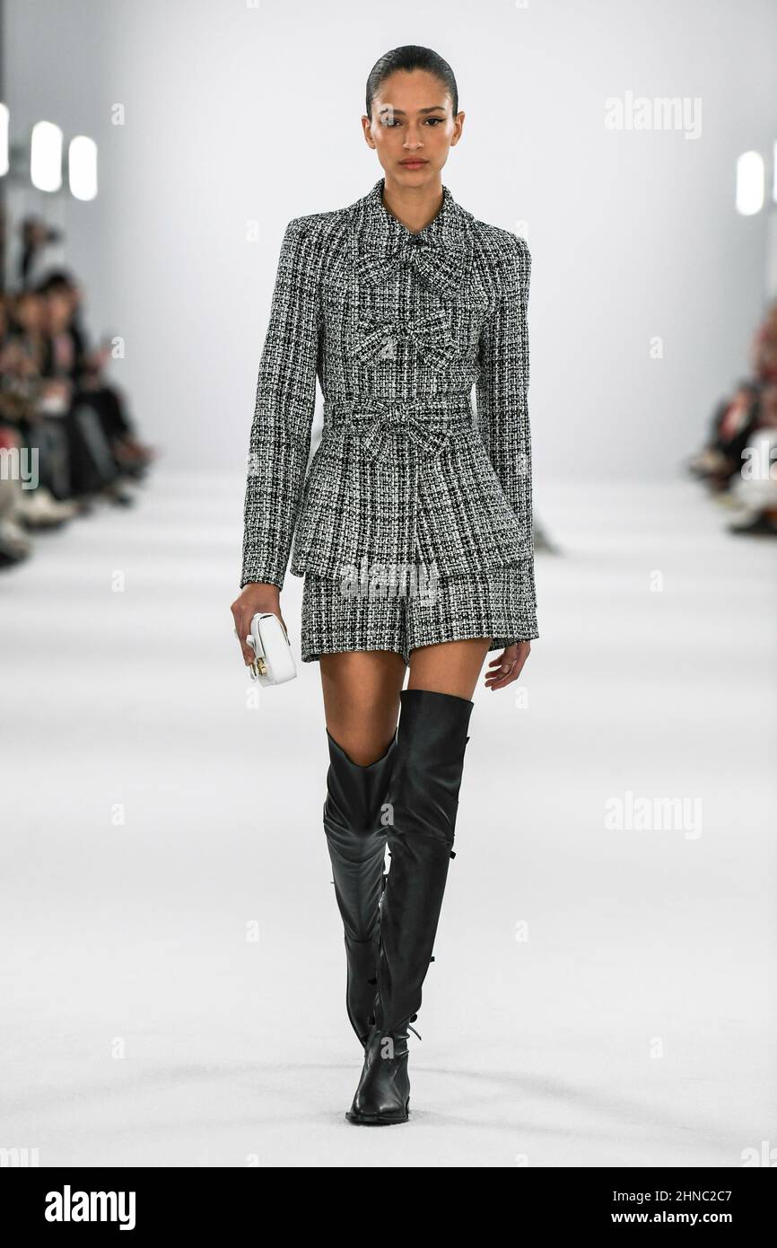 CAROLINA HERRERA Fall/Winter 202223 Runway during New York Fashion