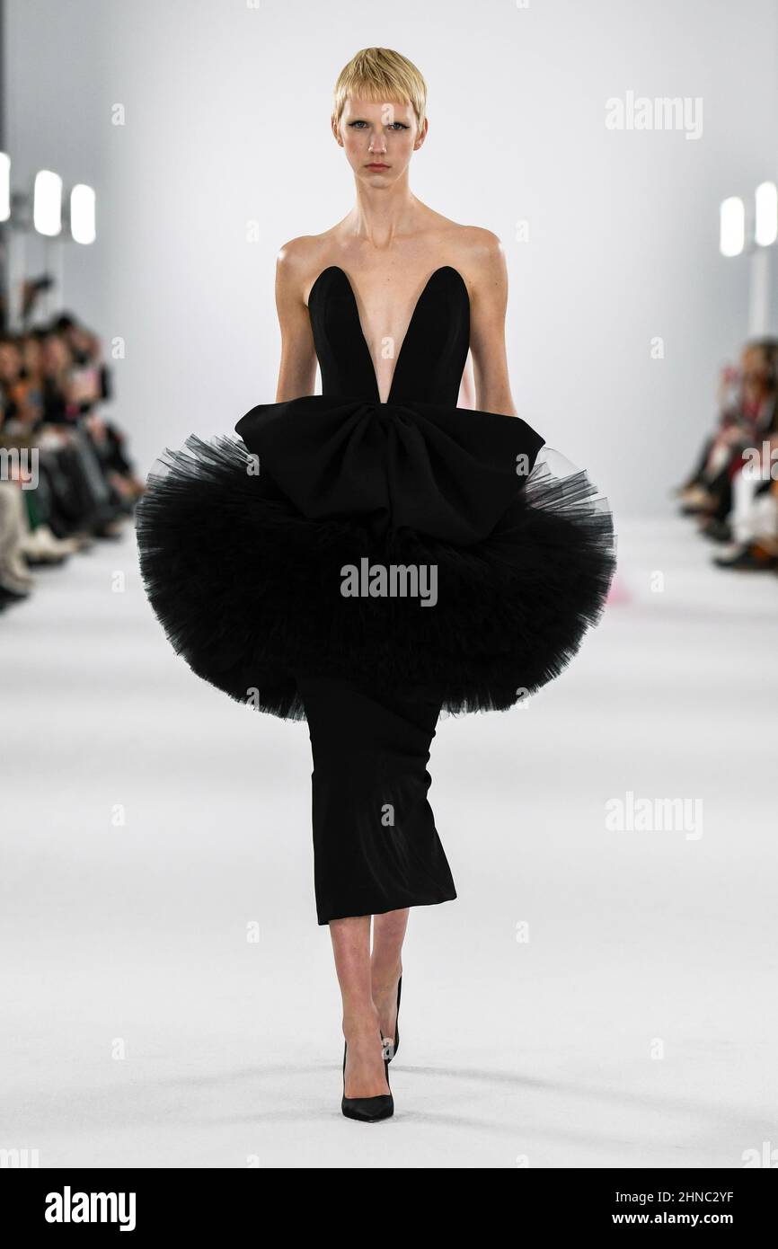 CAROLINA HERRERA Fall/Winter 202223 Runway during New York Fashion