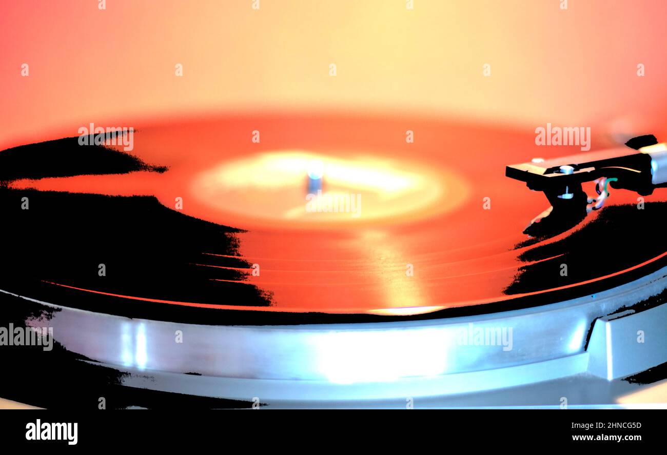 an old vinyl on an old record player Stock Photo - Alamy