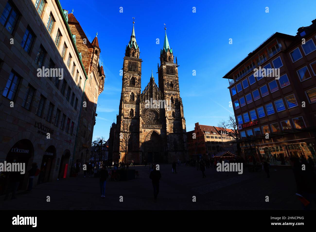 Kunst, Kirche, Gotik,  Nürnberg, gotische Lorenzkirche in der City,  in der Innenstadt oder Altstadt von Nuremberg oder Nuernberg, Franken, Bayern Stock Photo