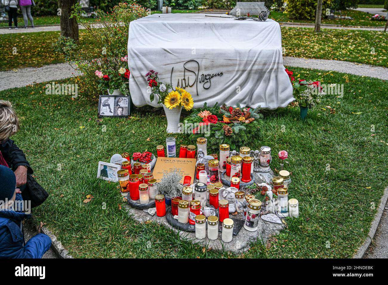 Vienna Central Cemetery Stock Photo Alamy