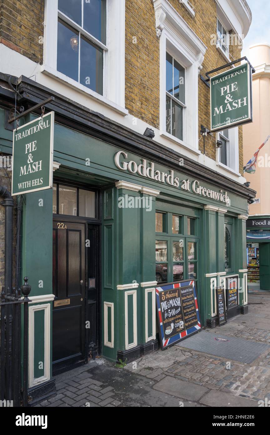 Goddards at Greenwich, a traditional pie and mash shop. Greenwich, London, England, UK Stock Photo