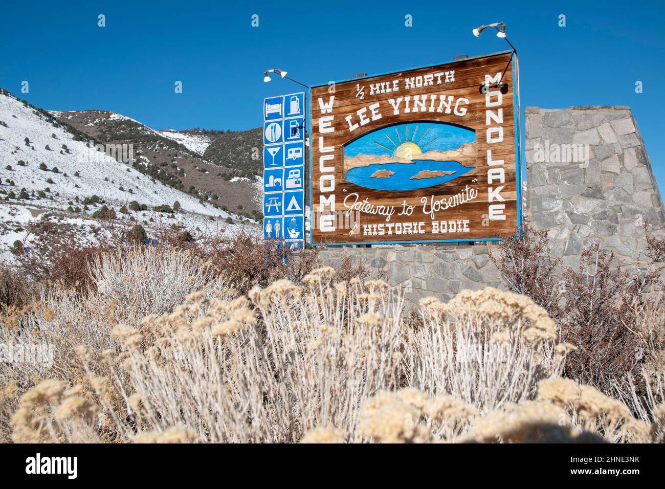 Lee vining town hires stock photography and images Alamy