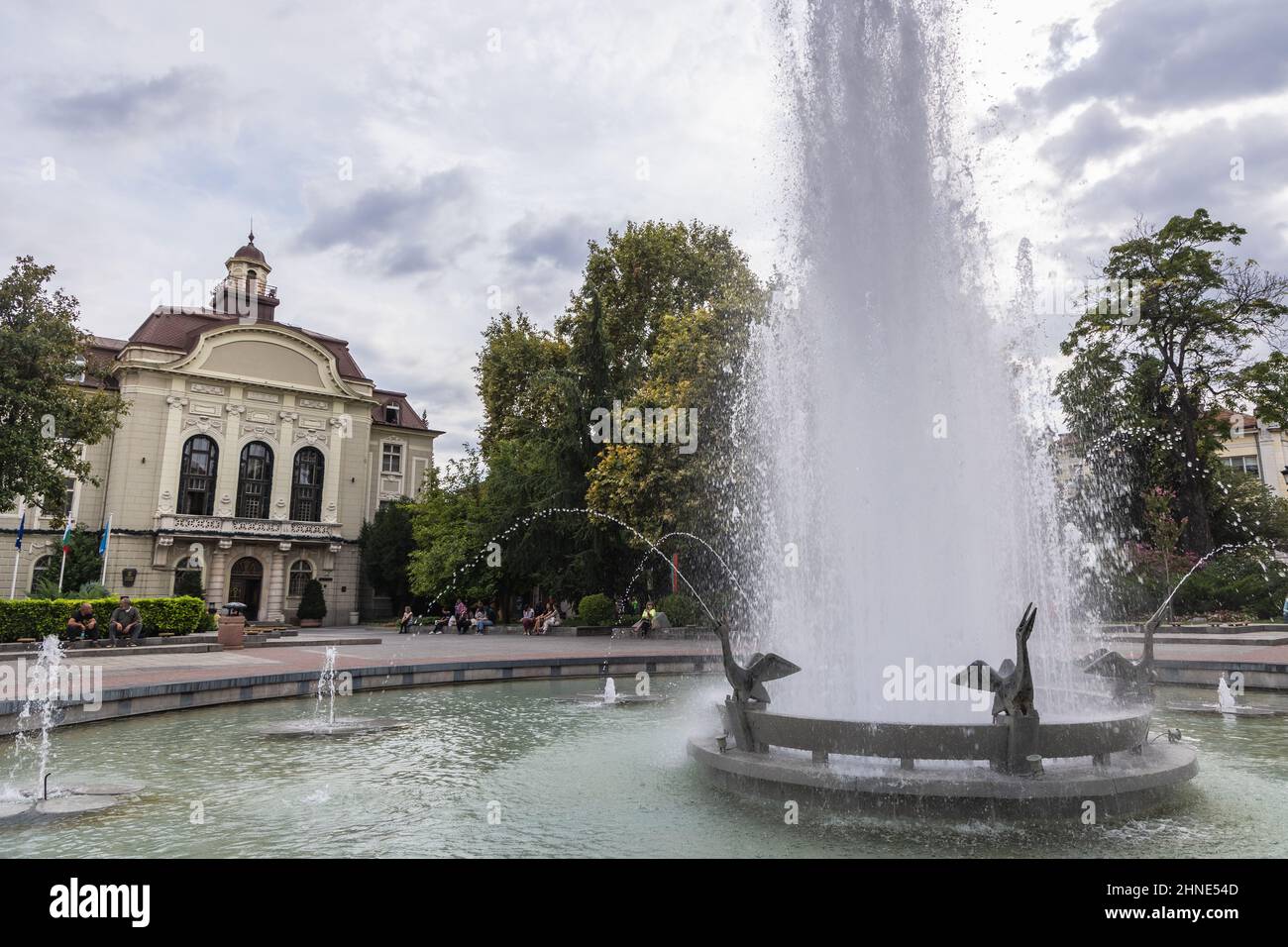Fountain and Municipality building on Stefan Stambolov Square in Plovdiv city, capital of Plovdiv Province in south-central Bulgaria Stock Photo