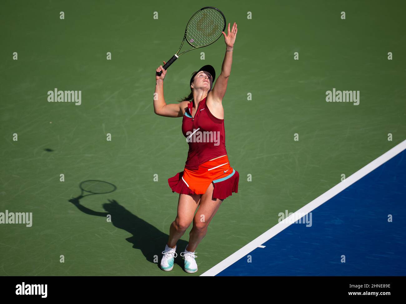 Vera Zvonareva, von oben Tennis - Dubai Tennis Championships 2022 - Dubai -  WTA - Dubai Duty Free Tennis Stadium - United Arab Emirates - 2022