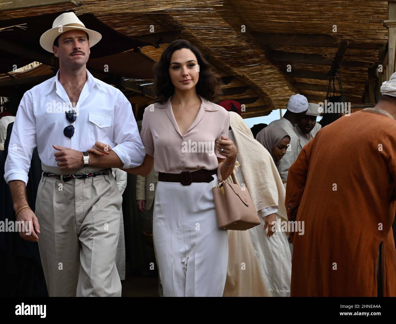 DEATH ON THE NILE (2022) ARMIE HAMMER  GAL GADOT  KENNETH BRANAGH (DIR)  20TH CENTURY STUDIOS/MOVIESTORE COLLECTION Stock Photo