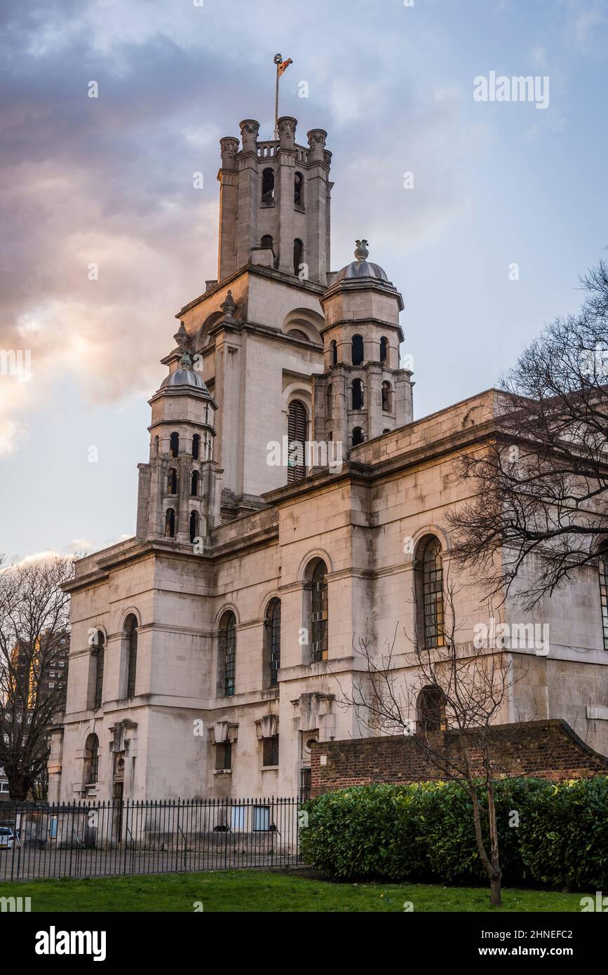 St George-in-the-East Church, an early 18th century Anglican church built in English Baroque style, Wapping, Tower Hamlets, London, UK Stock Photo