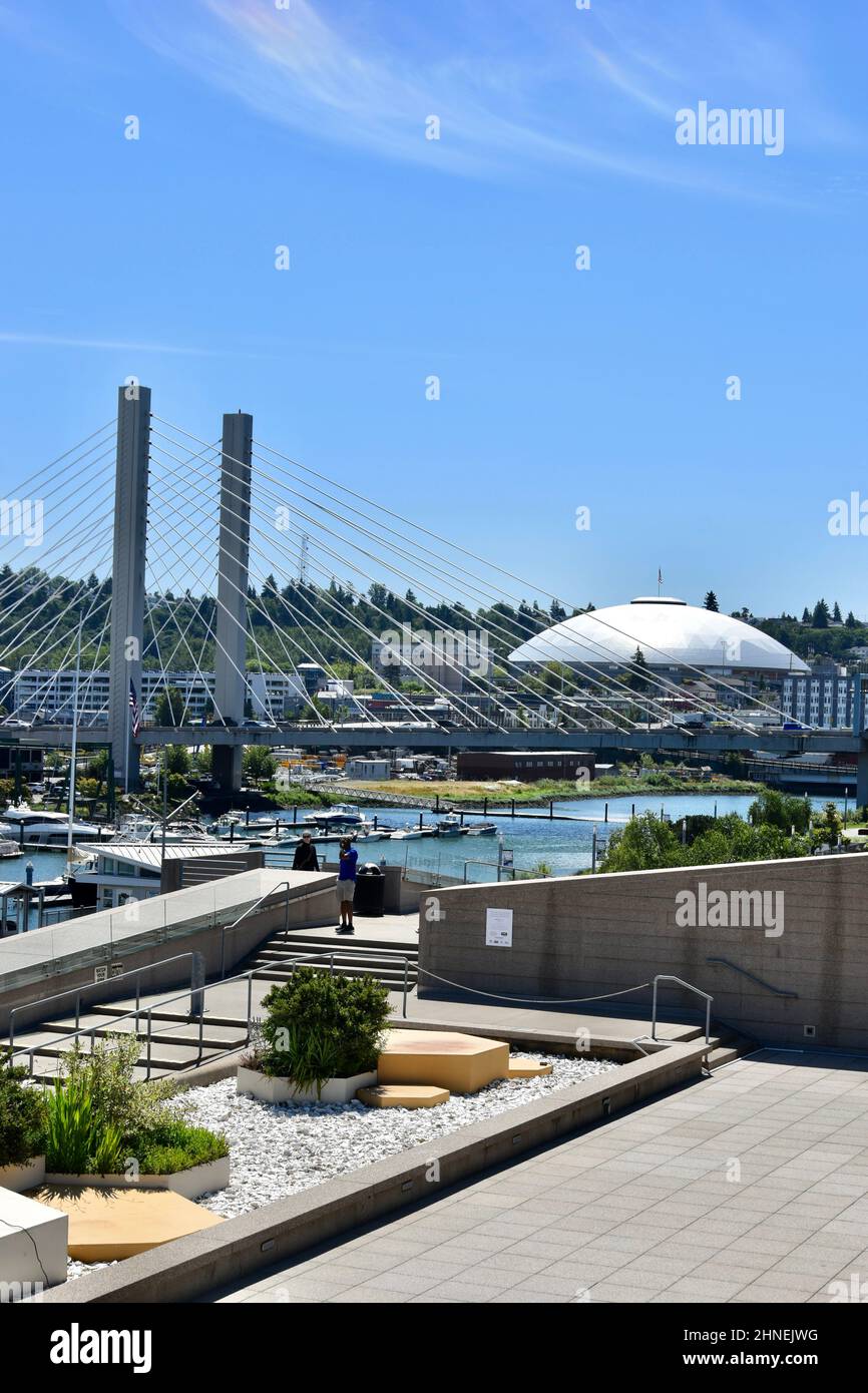 Views around downtown Tacoma, Washington featuring the Museum of Glass ...