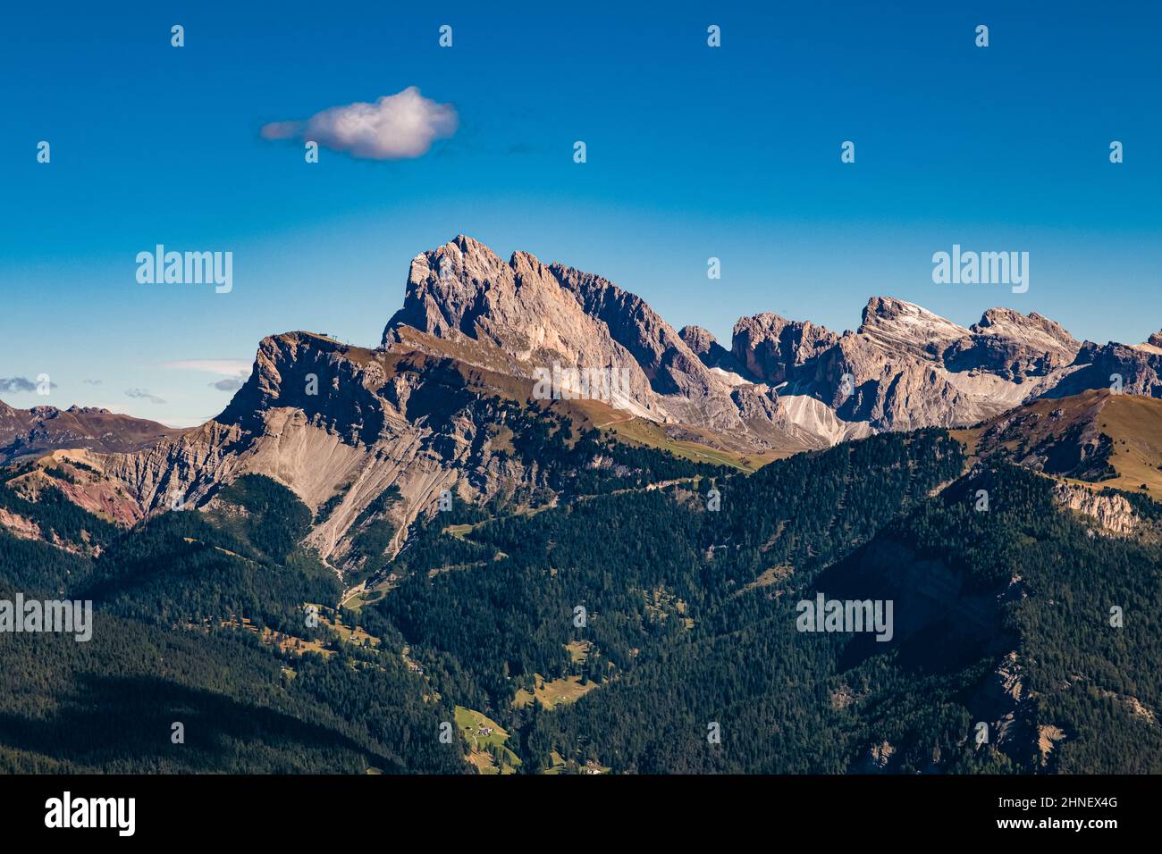 The summits of the Odle group, seen from Puflatschspitz at Seiser Alm. Stock Photo