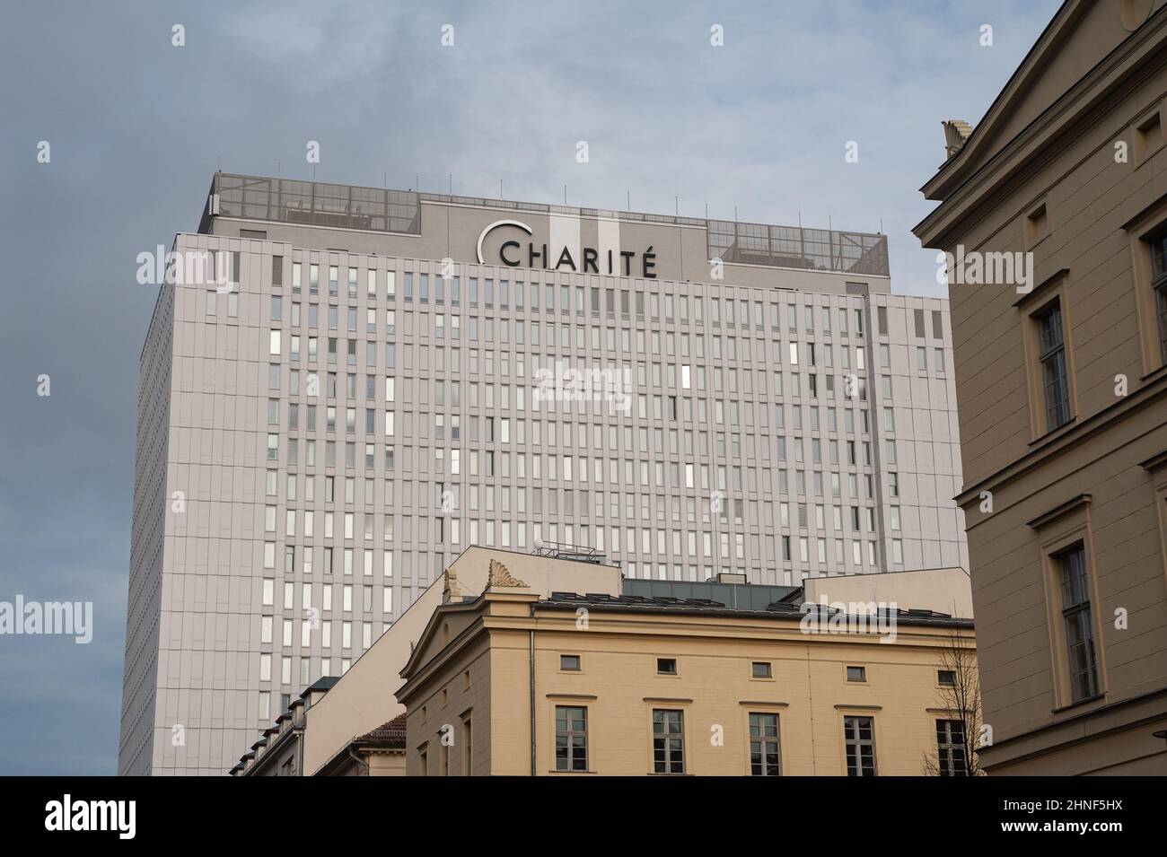Chareite Charite university hospital campus hi-res stock photography and images ...