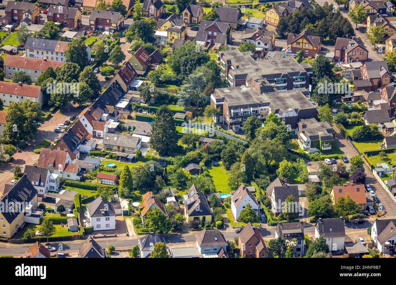 Aerial view, Seniorenzentrum Bönen in a housing estate in Borgholz, Bönen, Ruhr area, North Rhine-Westphalia, Germany, old people's home, old people's Stock Photo