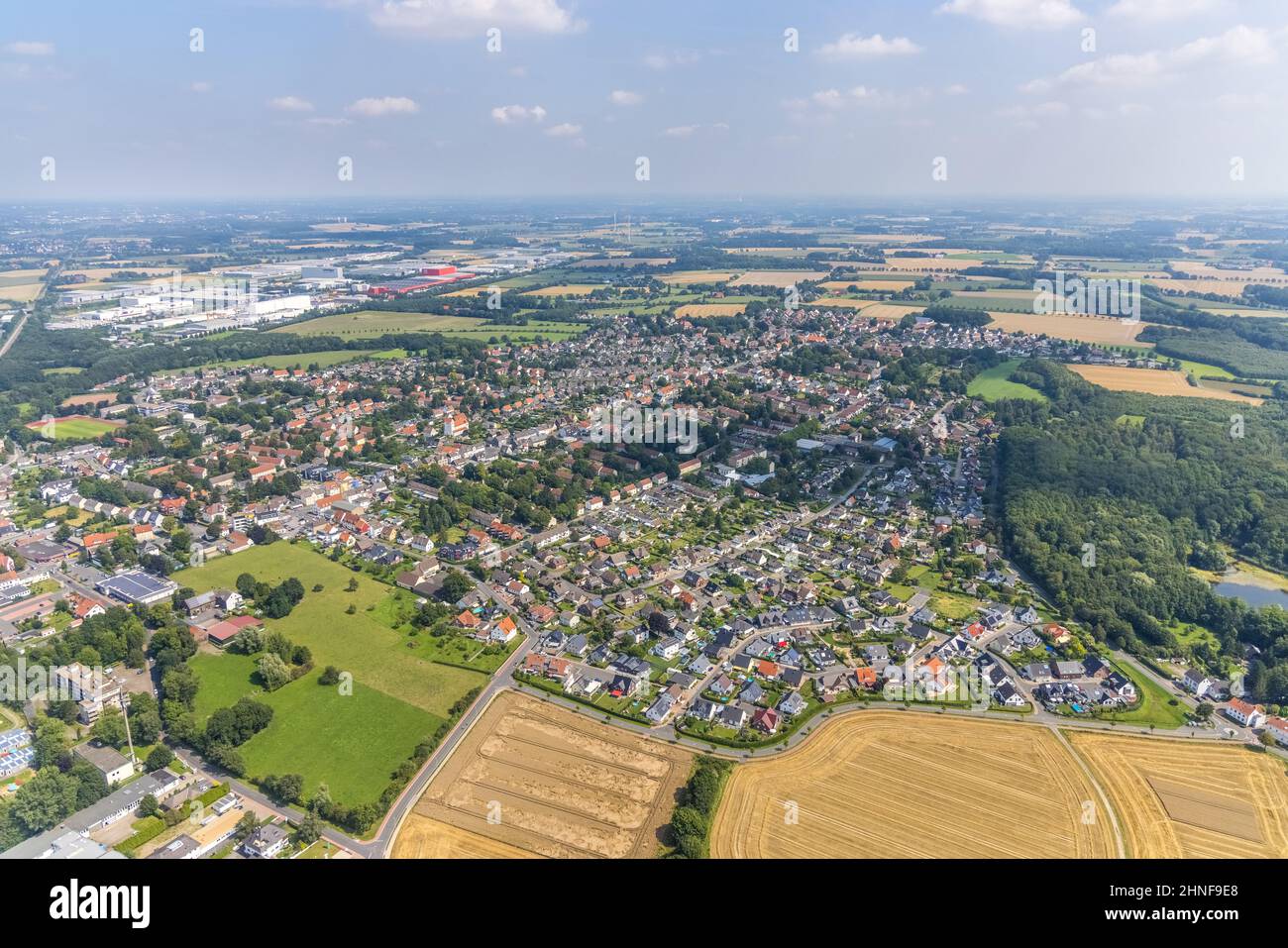 Aerial view, north-eastern view of Bönen, Ruhr area, North Rhine-Westphalia, Germany, Bönen, DE, Europe, aerial photograph, aerial photography, overvi Stock Photo