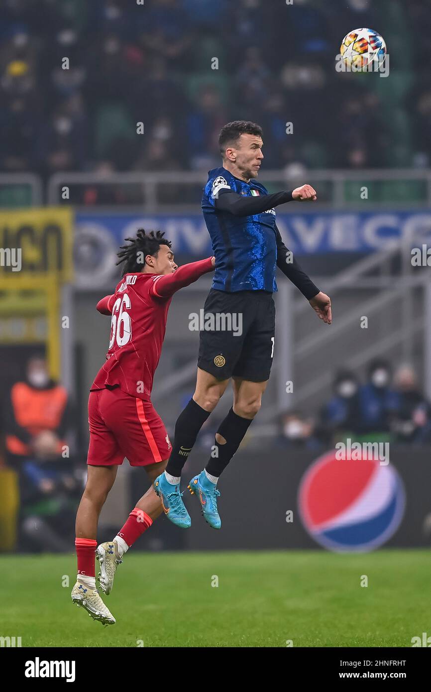 Ivan Perisic Inter Trent Alexander Arnold Liverpool During The Uefa Champions League Match Between Inter 0 Ivan Perisic Inter Trent Alexander Arnold Liverpool During The Uefa Champions League Match Between Inter 0