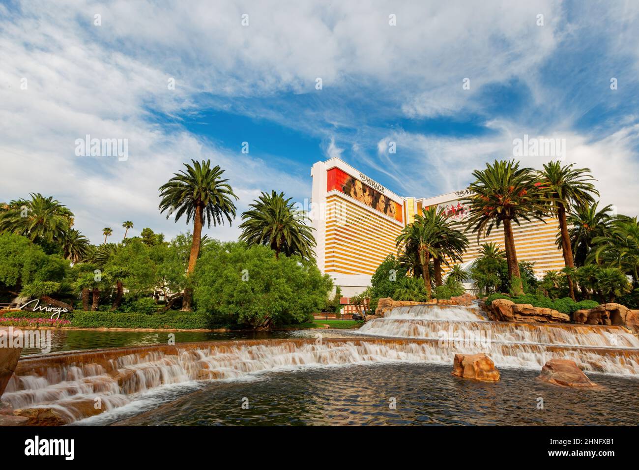Mirage 6 hi-res stock photography and images - Alamy