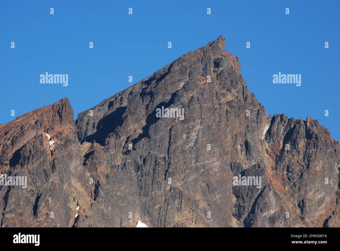 Dead Volcano Rim Remains of a volcano hi-res stock photography and images - Alamy