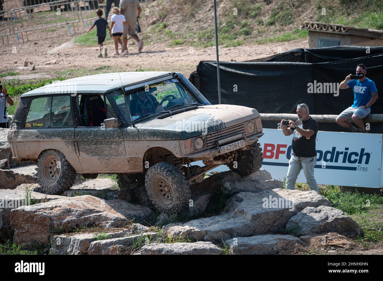 Range Rover Classic prepared rock climbing, rock crawling Stock Photo