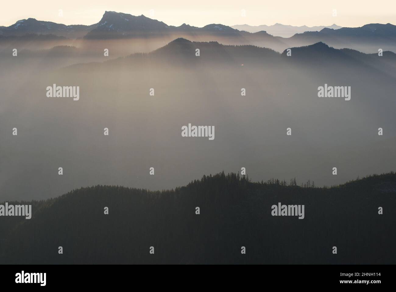 Glacier rock lookout hi-res stock photography and images - Alamy