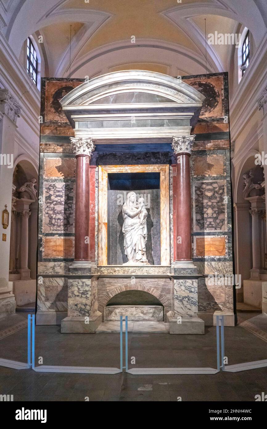 Raphaels tomb hi-res stock photography and images - Alamy