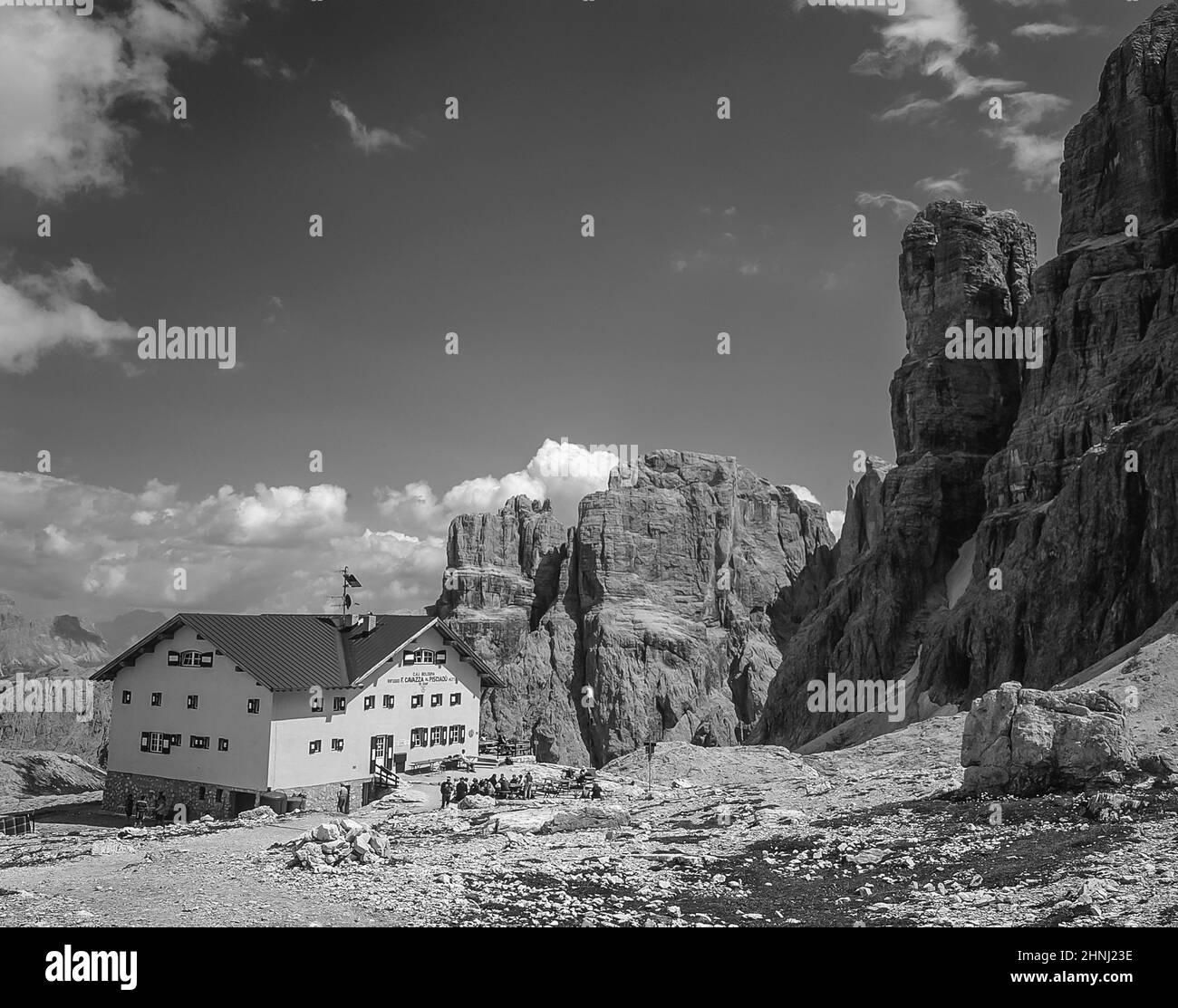 Rifugio pisciadu mountain refuge hi-res stock photography and images ...