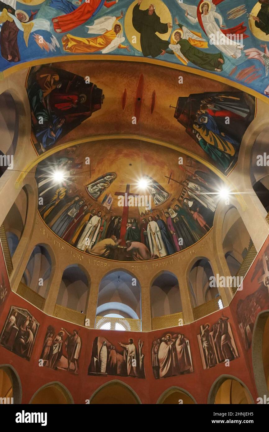 basilica-santa-rita-da-cascia-church-interior-cascia-umbria-italy