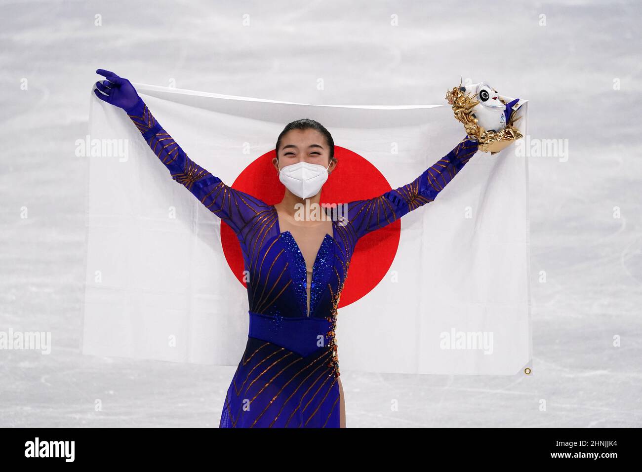 Beijing, China. 17th Feb, 2022. Kaori Sakamoto of Japan, poses with the.Japanese flag and her Bing Dwen Dwen mascot during the venue ceremony for the Women's Single Figure Skating Free Program in the Capital Indoor Stadium at the Beijing 2022 Winter Olympic on Thursday, February 17, 2022. Shcherbakova won the bronze medal. Photo by Richard Ellis/UPI Credit: UPI/Alamy Live News Stock Photo